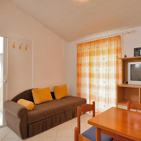 Beach Resort Apartments Bucina Baska Voda Exterior photo