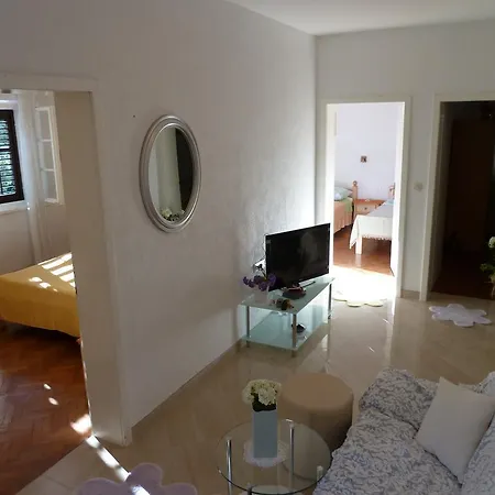Beach Resort Apartments Bucina Baska Voda Exterior photo