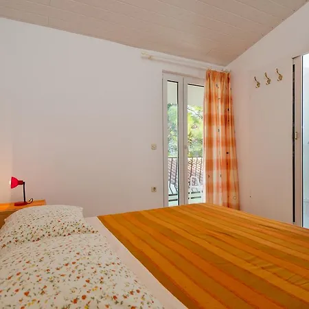 Beach Resort Apartments Bucina Baska Voda Exterior photo