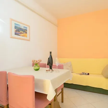 Beach Resort Apartments Bucina Baska Voda Exterior photo