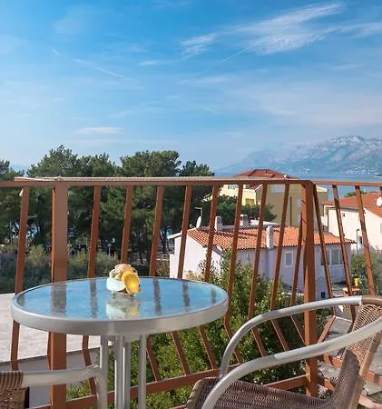 Beach Resort Apartments Bucina Baska Voda Exterior photo