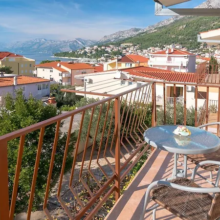 Beach Resort Apartments Bucina Baska Voda Exterior photo