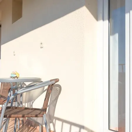 Beach Resort Apartments Bucina Baska Voda Exterior photo