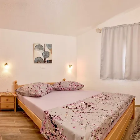 Beach Resort Apartments Bucina Baska Voda Exterior photo