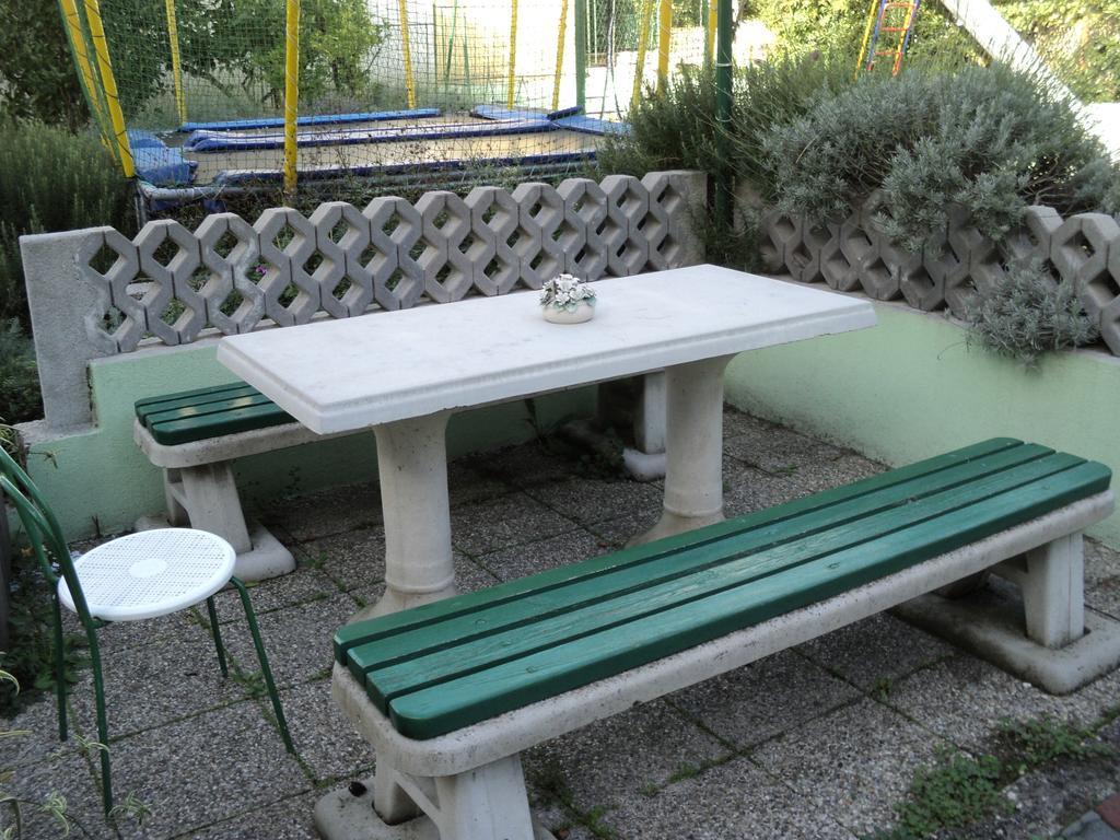 Beach Bucina Apartment