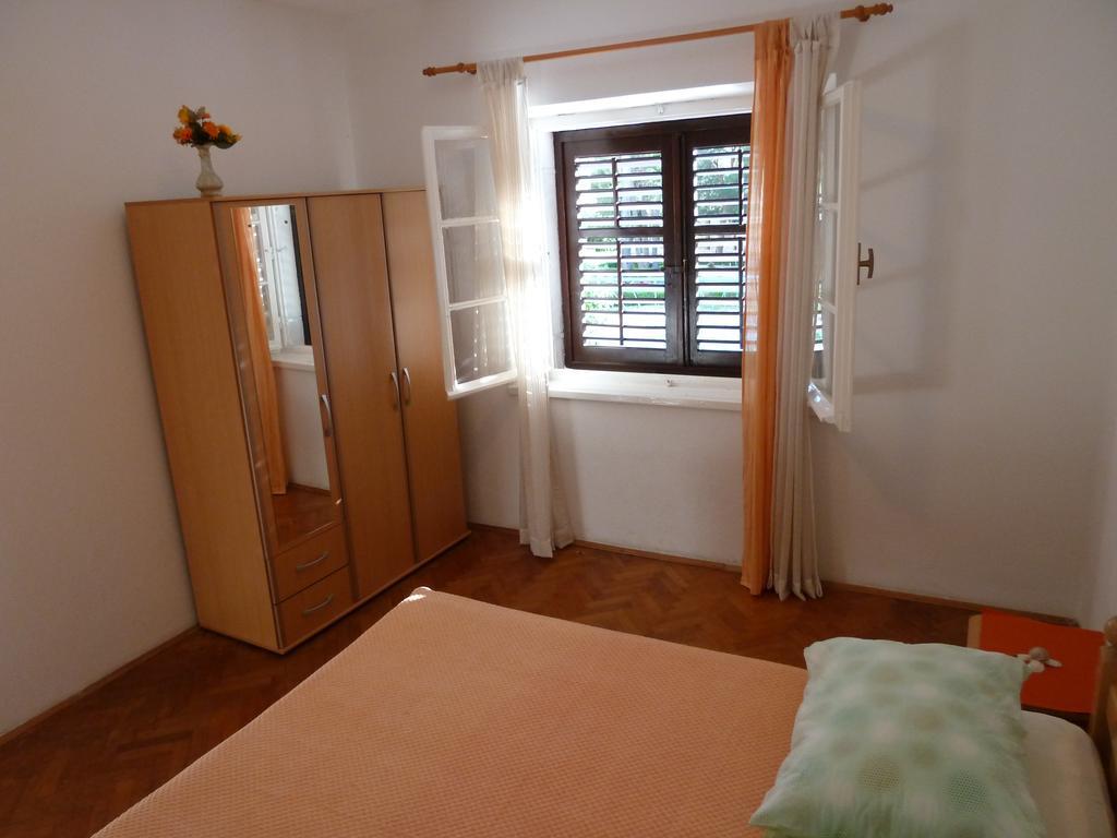 Apartment Beach Bucina Baska Voda